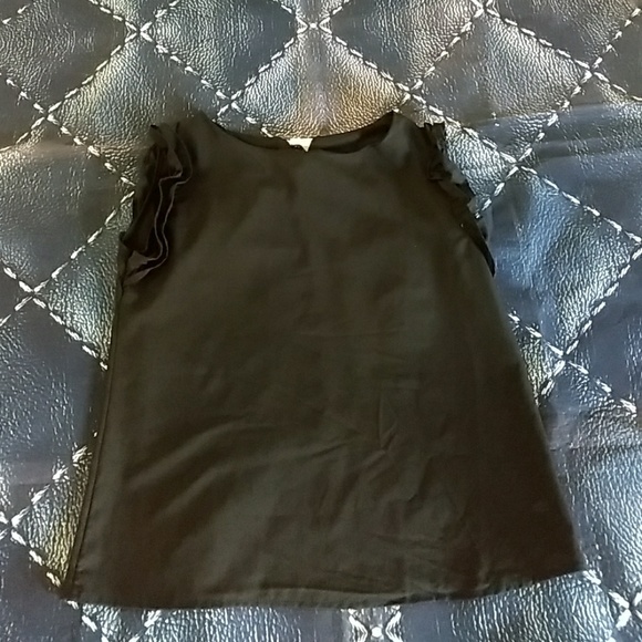 Sweet chiffon shell. Size 6 - Picture 5 of 5